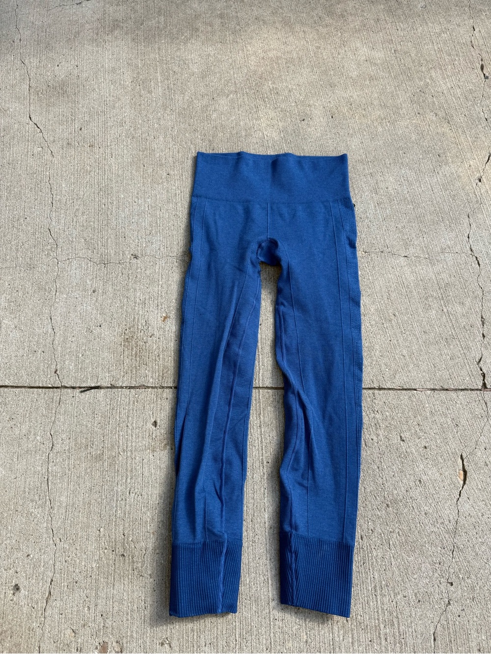 Women’s Blue Lululemon Leggins